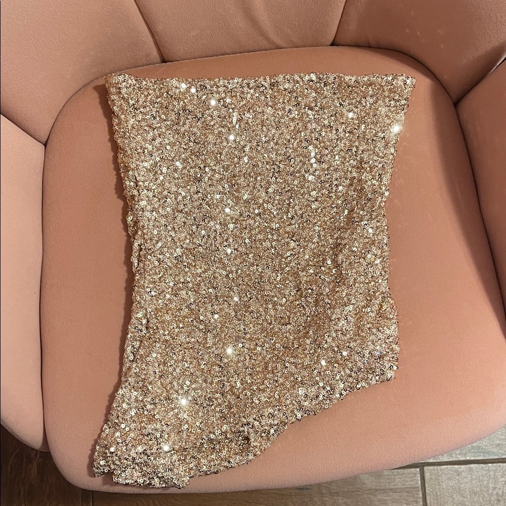 Elegant Gold Sequin Skirt